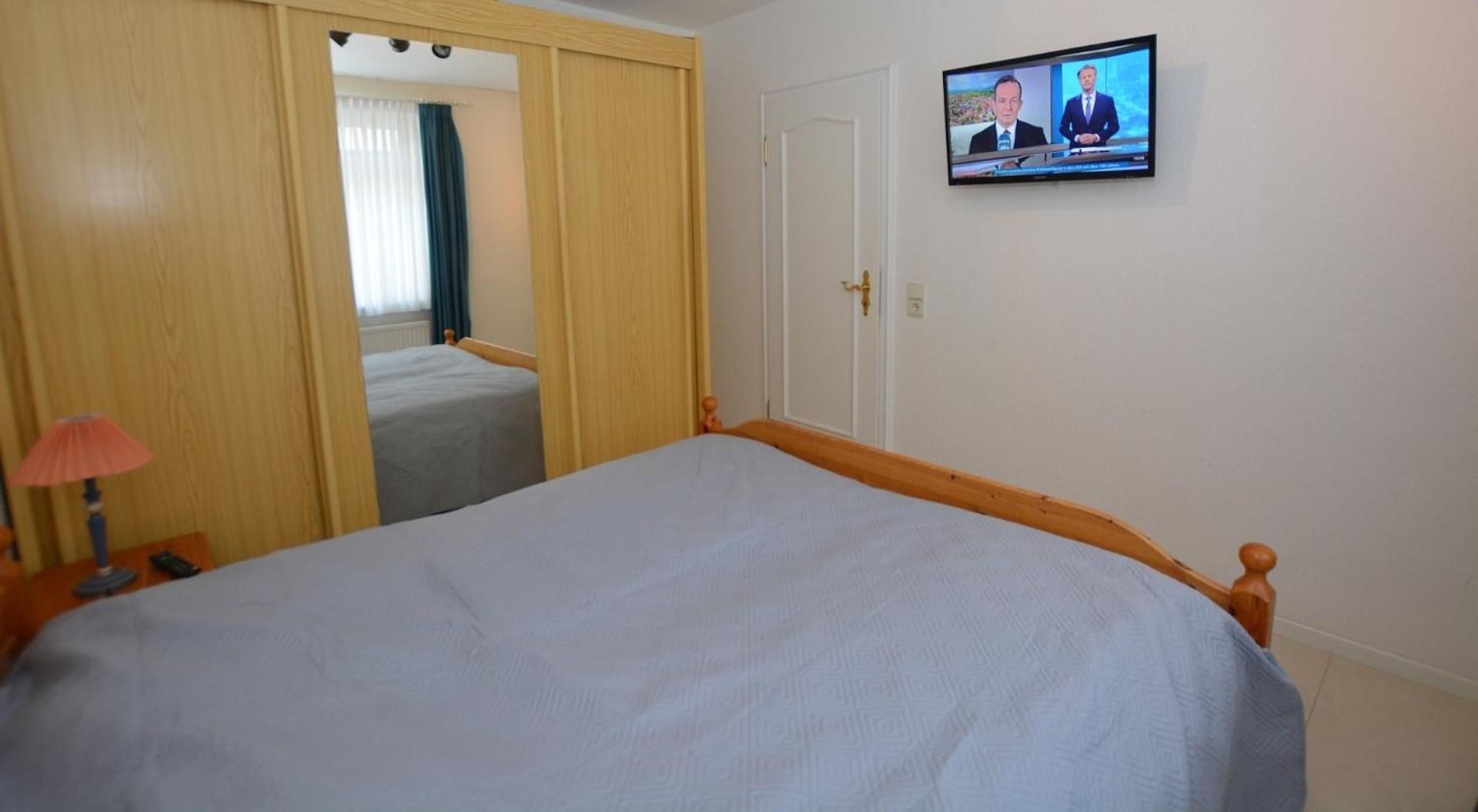 Apartment 4-21, Friedrichstr, Im Herzen Westerlands, Sehr Strandnah, Balkon, 2 Zi *