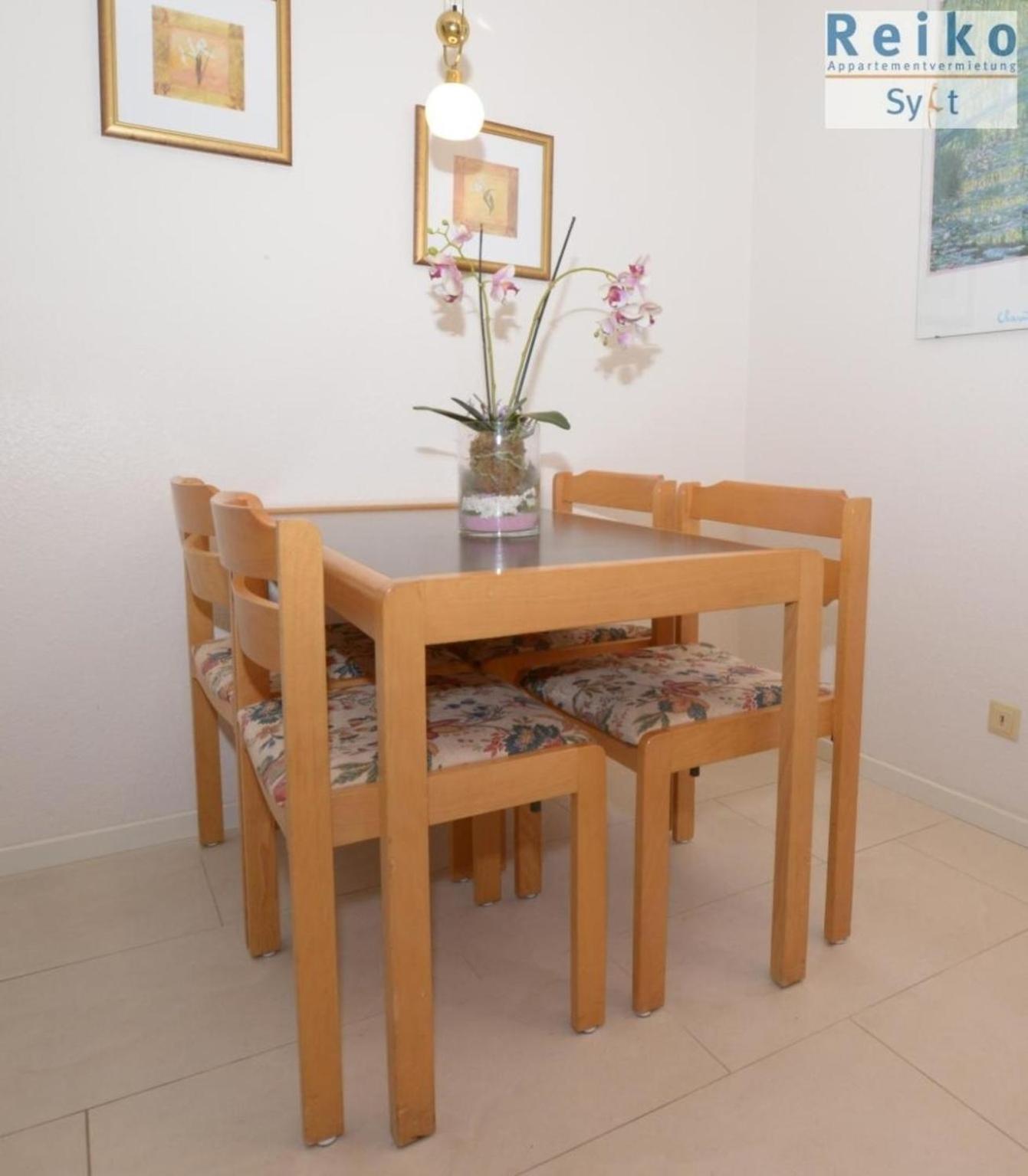 Apartment 4-21, Friedrichstr, Im Herzen Westerlands, Sehr Strandnah, Balkon, 2 Zi Westerland